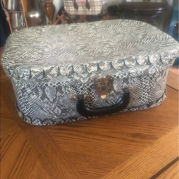Vintage Faux Python Snake Print Suitcase - Picture 1 of 15